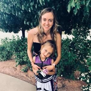 Meet your Posher, Leah